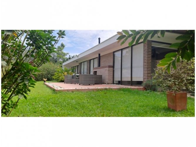 Finca en venta en La Clara, Guarne, 309 m² · foto 19 de 20