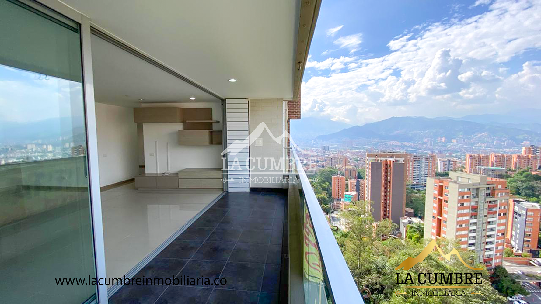 Apartamento en arriendo en Cumbres, Envigado · foto 4 de 16