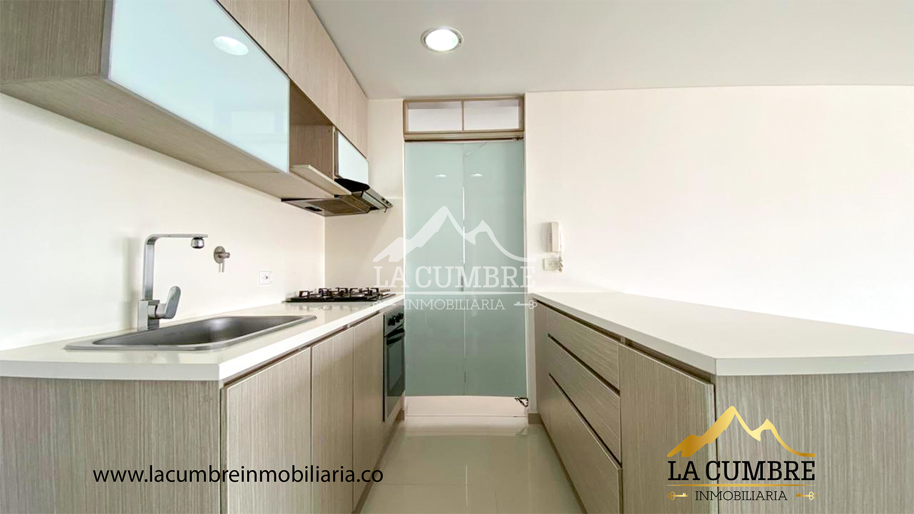 Apartamento en arriendo en Cumbres, Envigado · foto 6 de 16