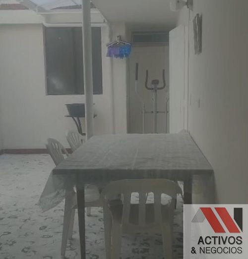 Casa de 7 alcobas en venta en Belén, Medellín, 310 m² · foto 19 de 19