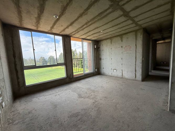Apartamento de 3 alcobas en venta en Zona Centro, Madrid, 63 m² · foto 2 de 9