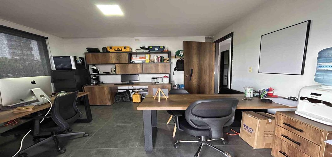 Edificio en venta en Olaya Herrera, Pereira, 2600 m² · foto 4 de 24