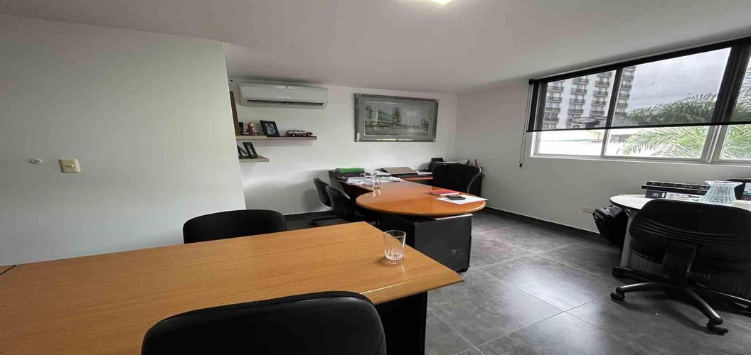 Edificio en venta en Olaya Herrera, Pereira, 2600 m² · foto 8 de 24