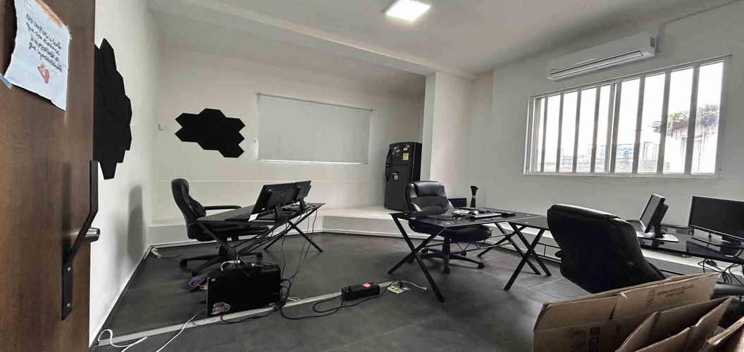 Edificio en venta en Olaya Herrera, Pereira, 2600 m² · foto 13 de 24