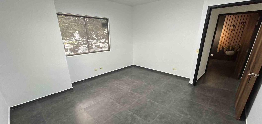 Edificio en venta en Olaya Herrera, Pereira, 2600 m² · foto 21 de 24