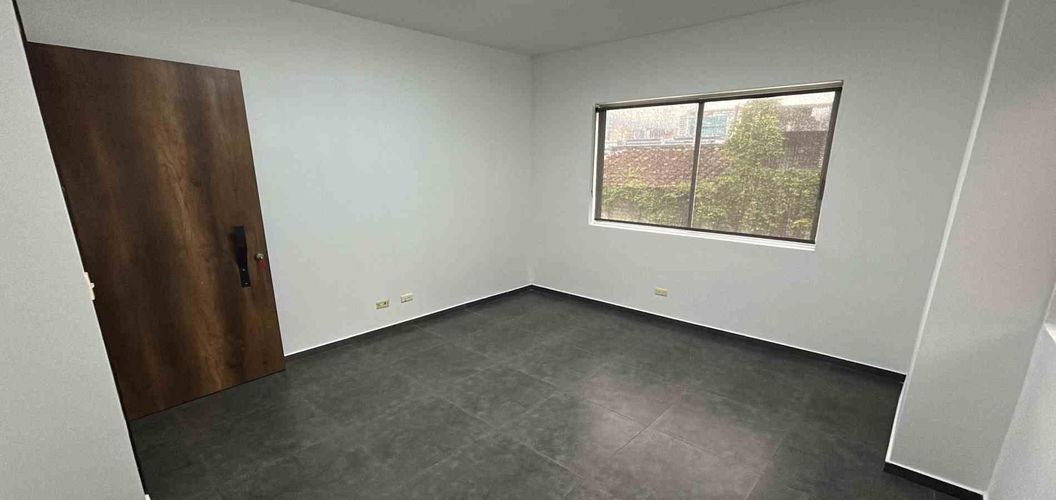 Edificio en venta en Olaya Herrera, Pereira, 2600 m² · foto 22 de 24