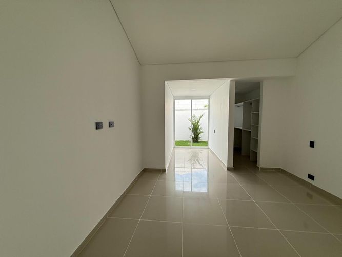 Casa de 3 alcobas en venta en El Castillo, Jamundí, 300 m² · foto 7 de 16
