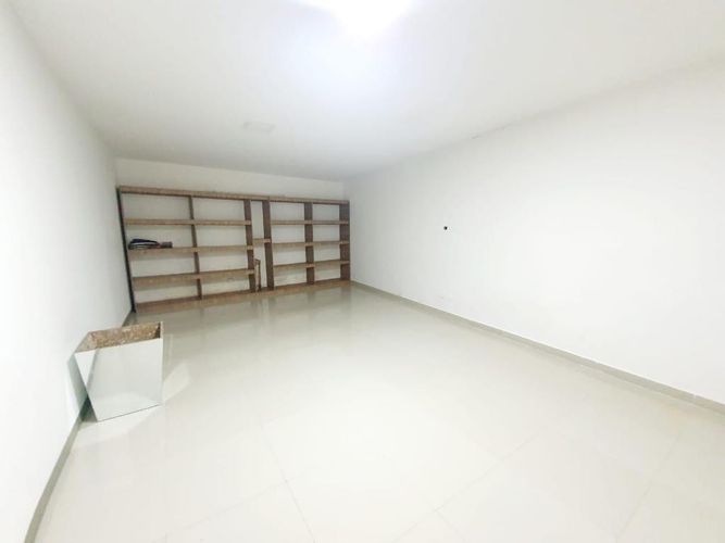 Casa de 5 alcobas en venta en Ciudad Jardin, Cali, 720 m² · foto 8 de 24