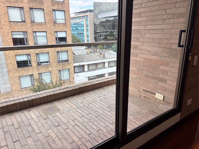 Apartamento en venta en Chicó Reservado, Bogotá · foto 8 de 24