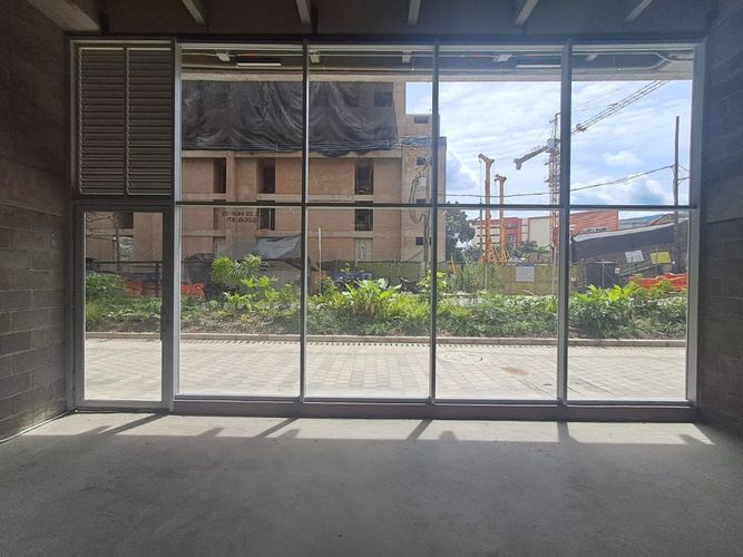 Local en arriendo en Villa Carlota, Medellín, 35 m² · foto 3 de 6