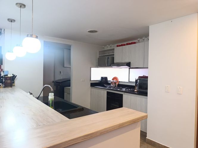 Apartamento de 2 alcobas en venta en Los Balsos, Medellín, 118 m² · foto 10 de 20