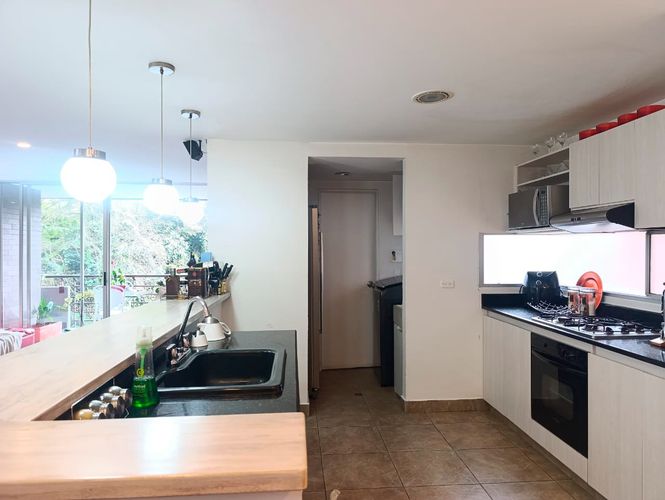 Apartamento de 2 alcobas en venta en Los Balsos, Medellín, 118 m² · foto 9 de 20