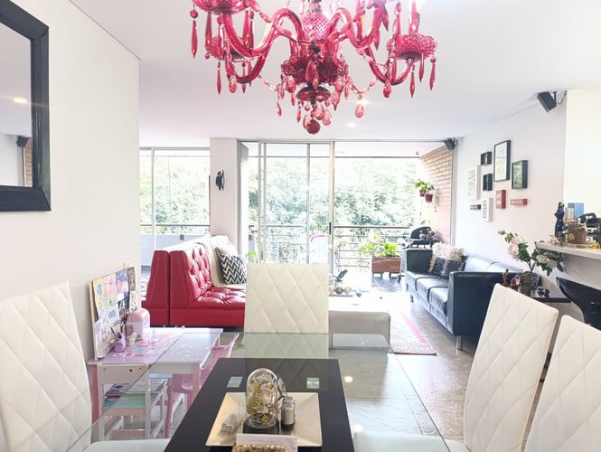 Apartamento de 2 alcobas en venta en Los Balsos, Medellín, 118 m² · foto 4 de 20