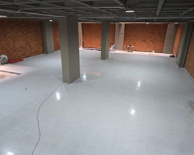 Oficina en arriendo en Perpetuo Socorro, Medellín, 750 m² · foto 3 de 13