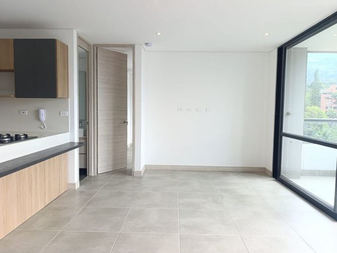 Apartamento de 3 alcobas en venta en El Poblado, Medellín, 100 m² · foto 13 de 18