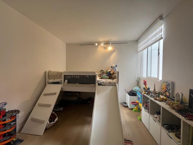 Apartamento de 3 alcobas en arriendo en El Poblado, Medellín, 127 m² · foto 9 de 17