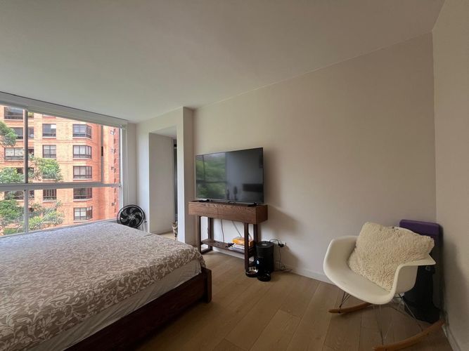 Apartamento de 3 alcobas en arriendo en El Poblado, Medellín, 127 m² · foto 5 de 17