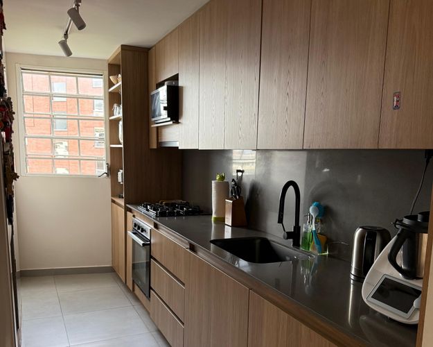 Apartamento de 3 alcobas en arriendo en El Poblado, Medellín, 127 m² · foto 13 de 17