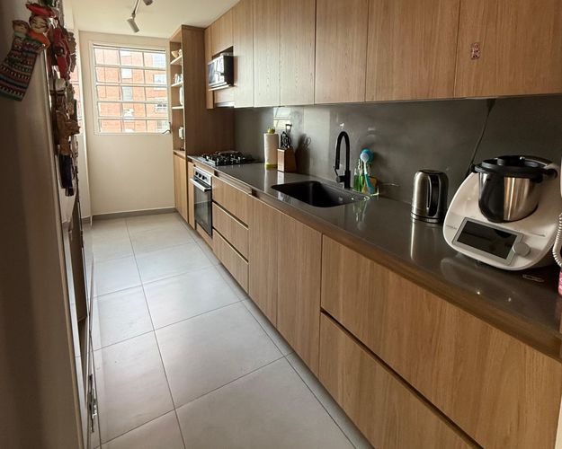 Apartamento de 3 alcobas en arriendo en El Poblado, Medellín, 127 m² · foto 14 de 17