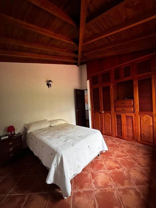 Casa de 9 alcobas en arriendo en El Porvenir, Rionegro, 500 m² · foto 15 de 21