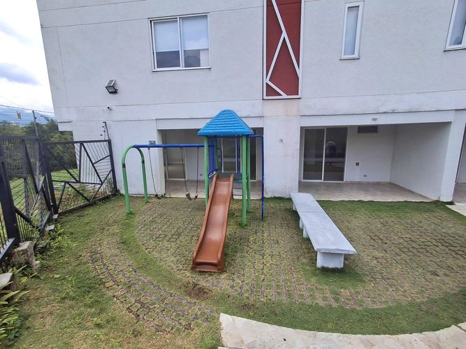 Apartamento de 3 alcobas en venta en Calambeo, Ibagué, 90 m² · foto 12 de 24