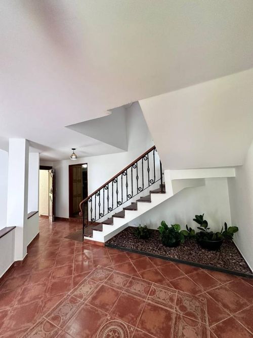 Casa de 9 alcobas en venta en El Porvenir, Rionegro, 500 m² · foto 11 de 21
