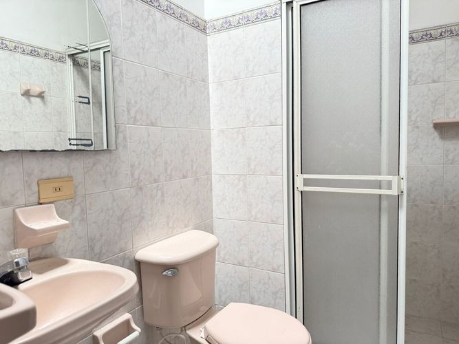 Oficina en arriendo en Belén, Medellín, 220 m² · foto 16 de 18