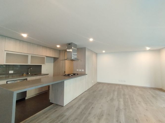 Apartamento de 3 alcobas en arriendo en El Poblado, Medellín, 123 m² · foto 4 de 20