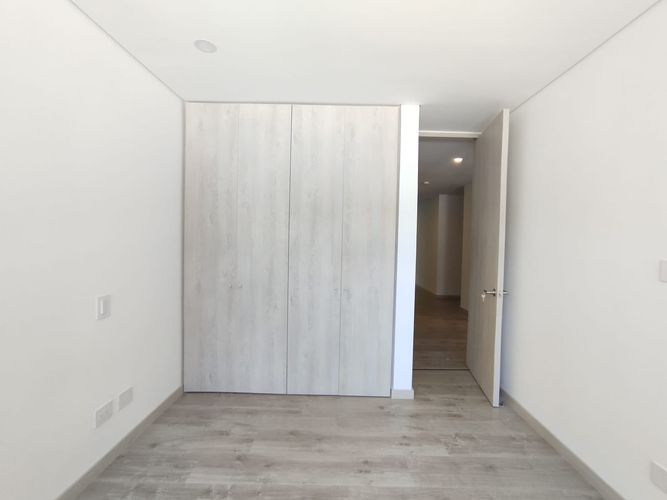 Apartamento de 3 alcobas en arriendo en El Poblado, Medellín, 123 m² · foto 10 de 20
