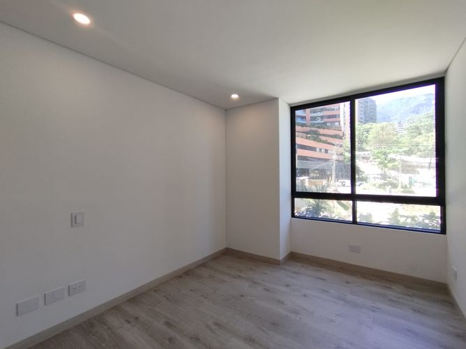 Apartamento de 3 alcobas en arriendo en El Poblado, Medellín, 123 m² · foto 11 de 20