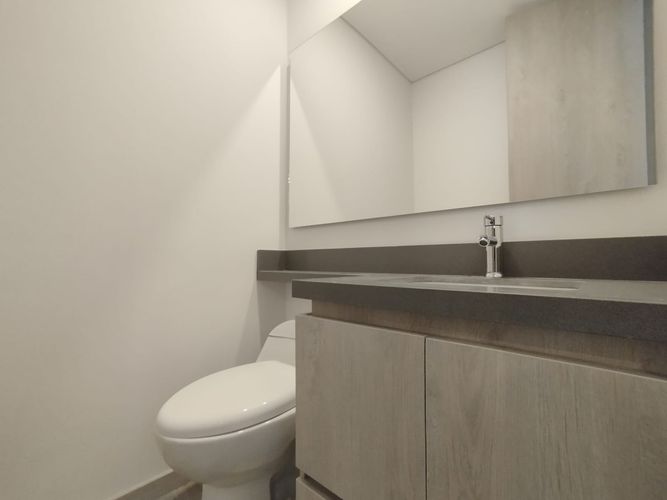 Apartamento de 3 alcobas en arriendo en El Poblado, Medellín, 123 m² · foto 14 de 20