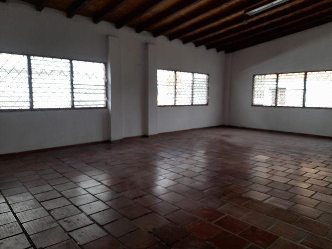 Local en arriendo en Granada, Bucaramanga, 100 m² · foto 5 de 10