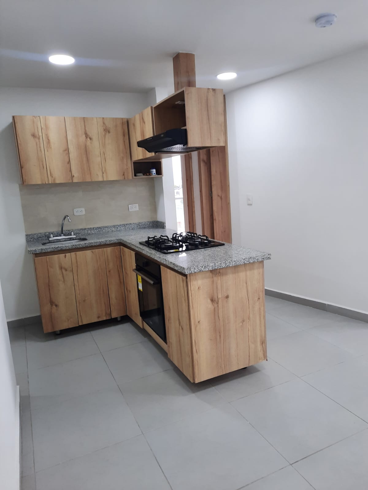 Apartamento en venta en Pinares, Pereira · foto 6 de 21
