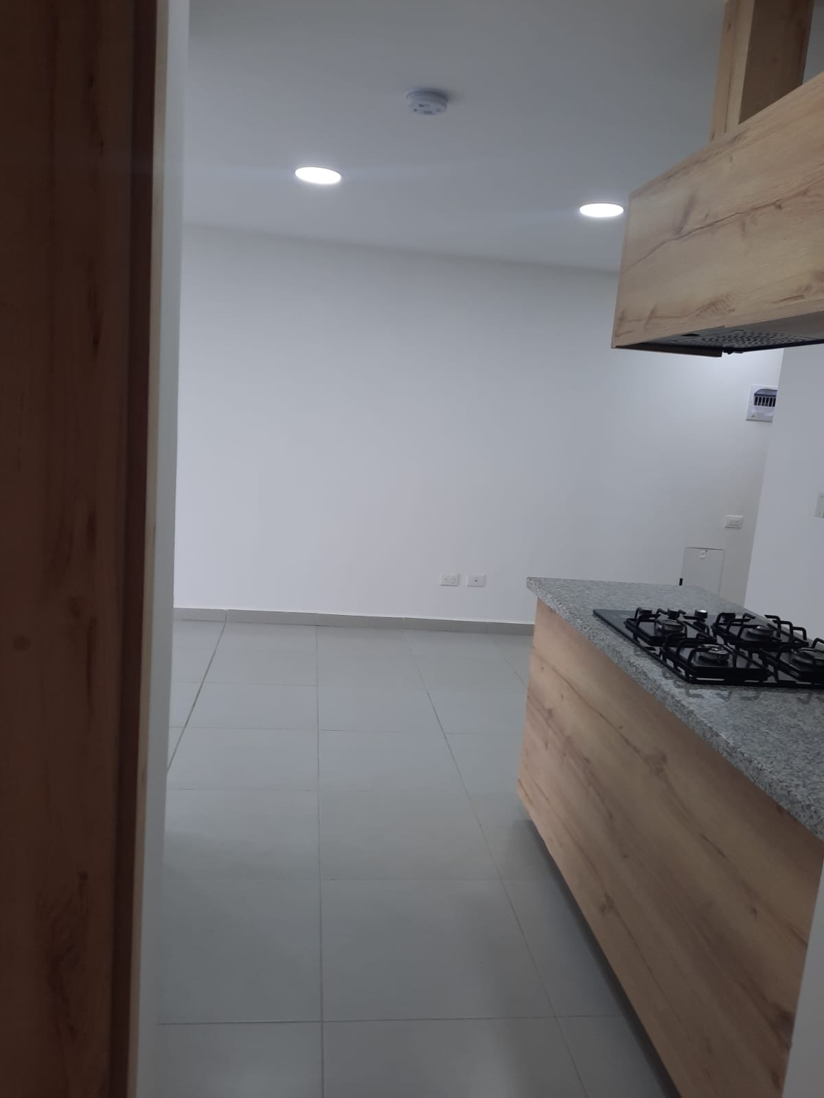 Apartamento en venta en Pinares, Pereira · foto 10 de 21