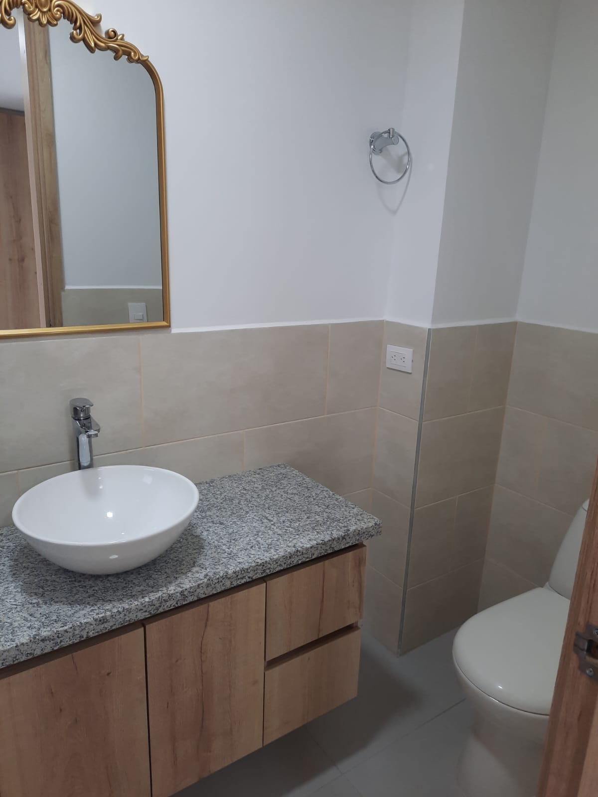 Apartamento en venta en Pinares, Pereira · foto 12 de 21