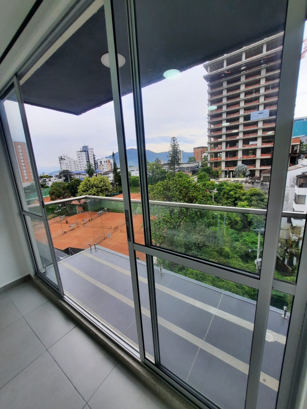 Apartamento en venta en Pinares, Pereira · foto 16 de 21