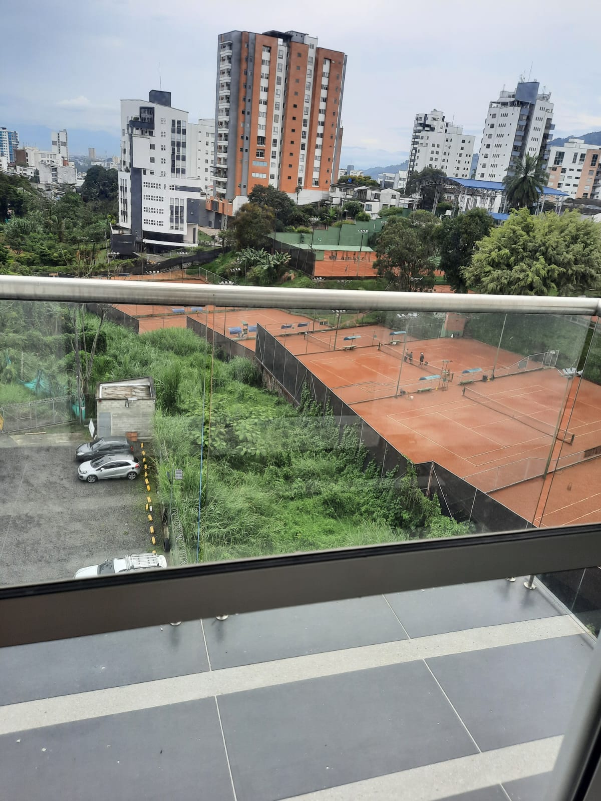 Apartamento en venta en Pinares, Pereira · foto 17 de 21