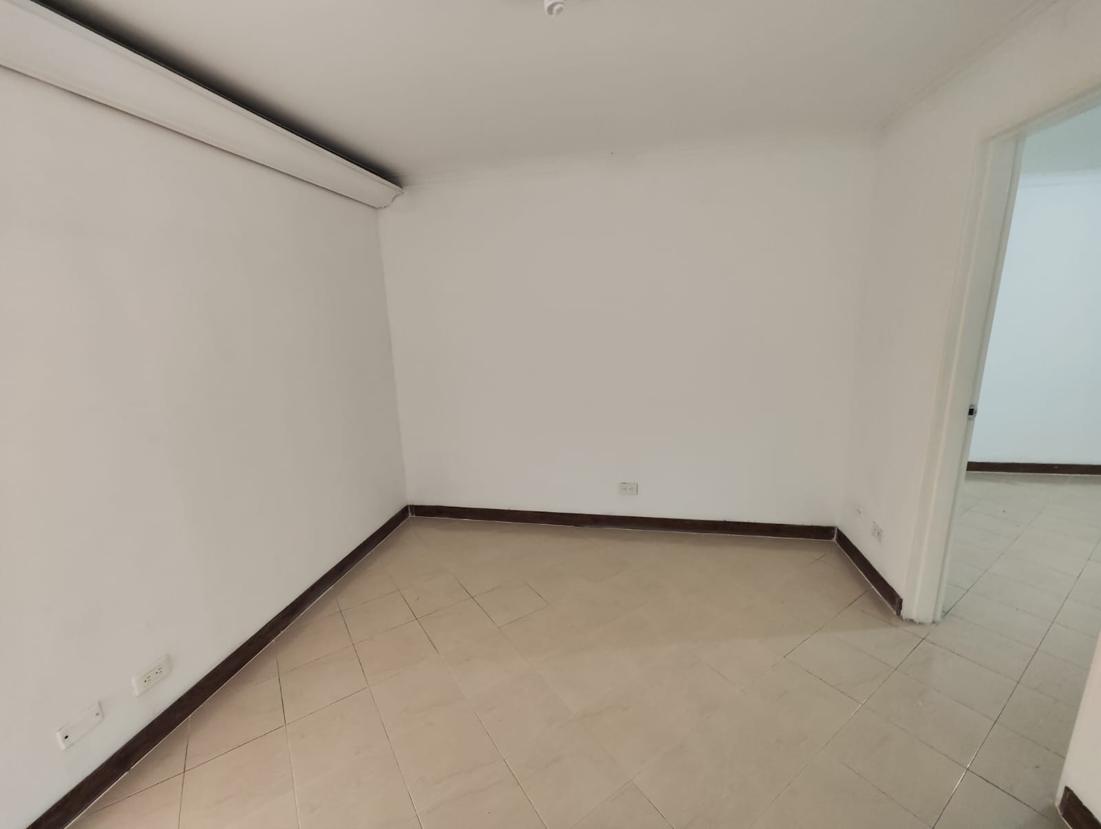 Apartamento en arriendo en Laureles, Medellín · foto 10 de 16