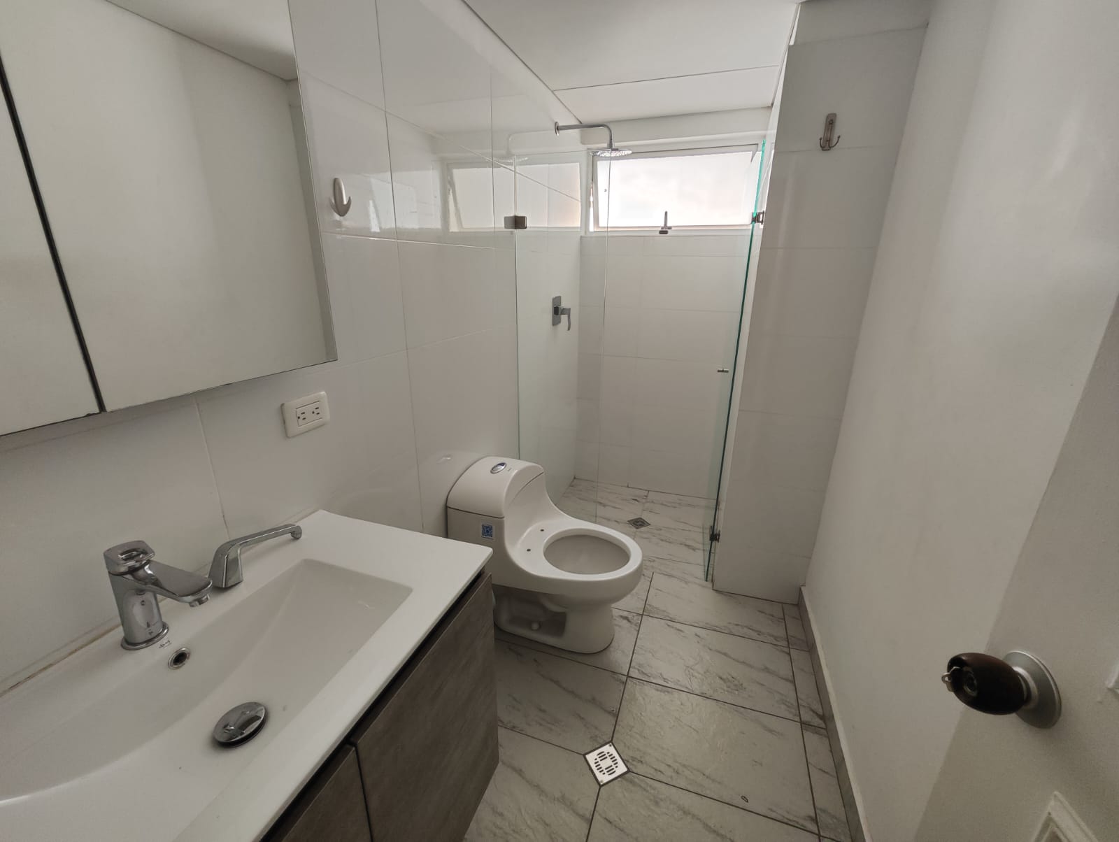 Apartamento en arriendo en Laureles, Medellín · foto 11 de 16