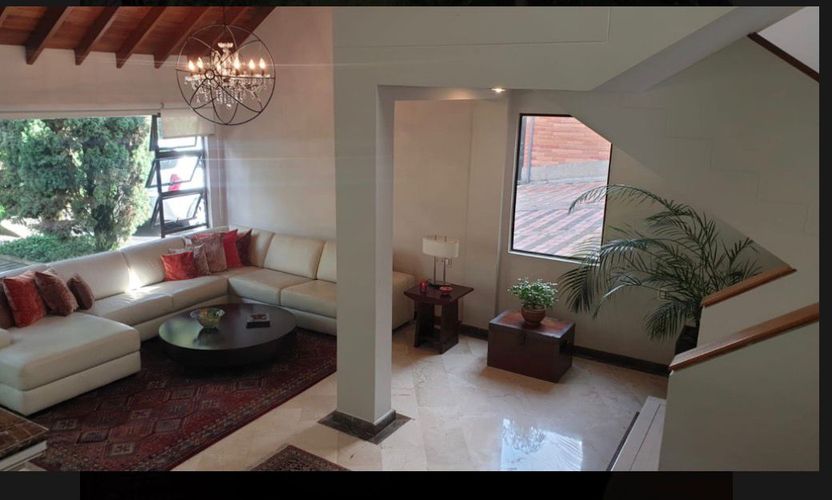 Casa de 4 alcobas en venta en Vía Las Palmas, Medellín, 302 m² · foto 10 de 24