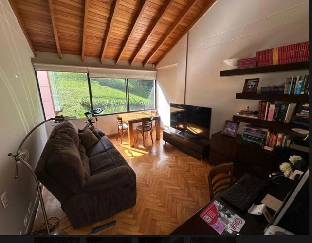 Casa de 4 alcobas en venta en Vía Las Palmas, Medellín, 302 m² · foto 21 de 24