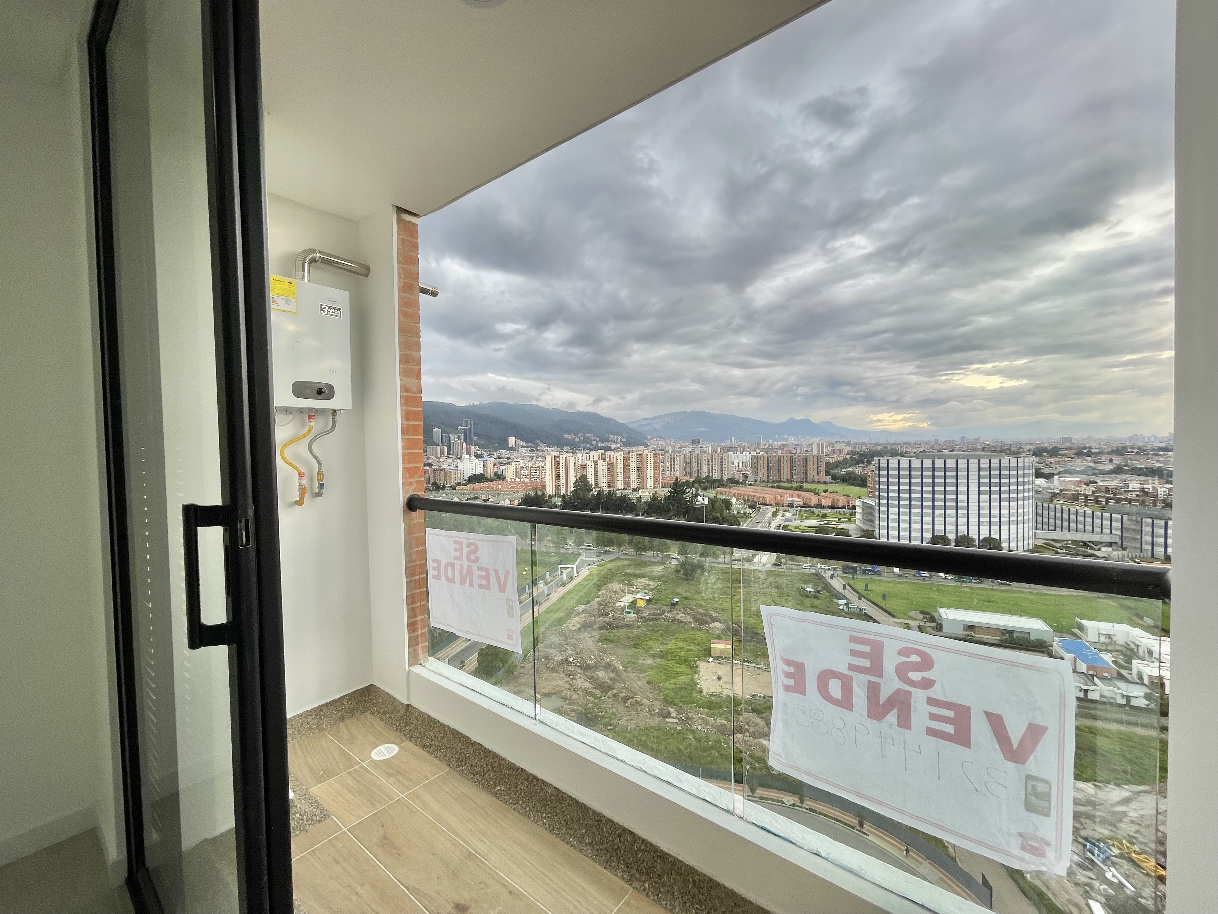 Apartamento en venta en Alameda, Bogotá · foto 4 de 22