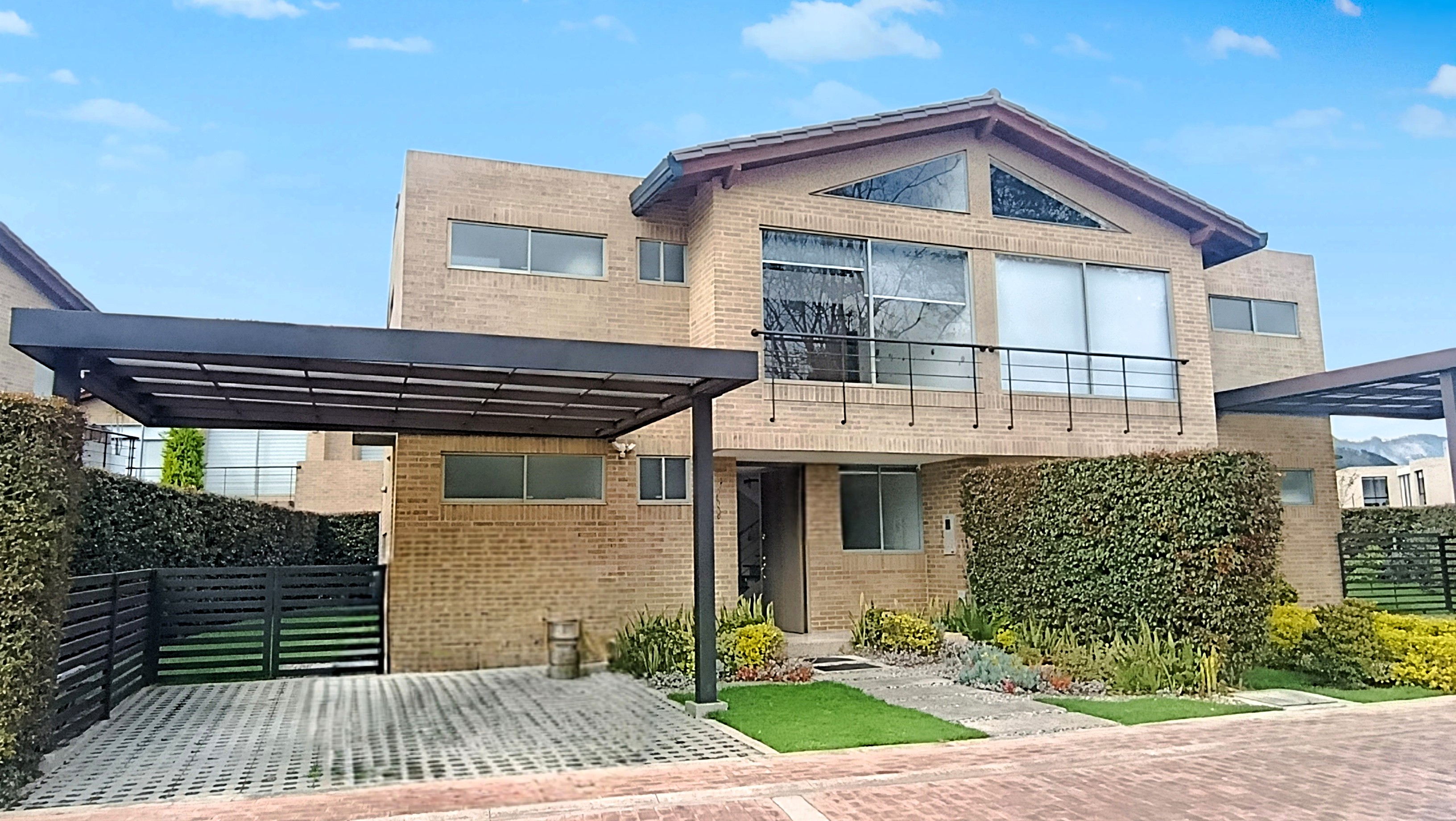 Casa en venta en Canelon, Cajicá · foto 2 de 21