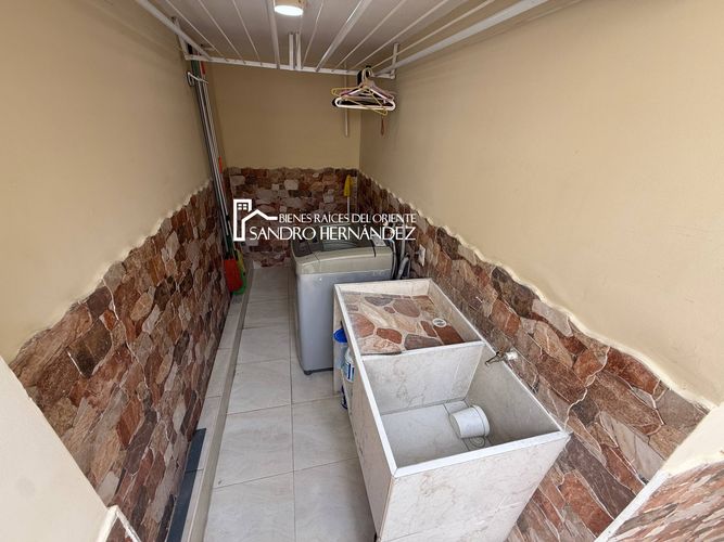 Casa de 4 alcobas en venta en Diamante 2, Bucaramanga, 180 m² · foto 4 de 16