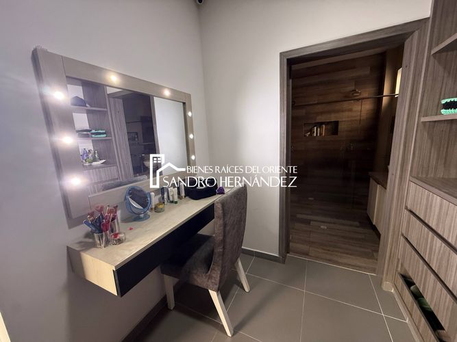 Casa de 3 alcobas en venta en Casiano, Floridablanca, 160 m² · foto 11 de 24