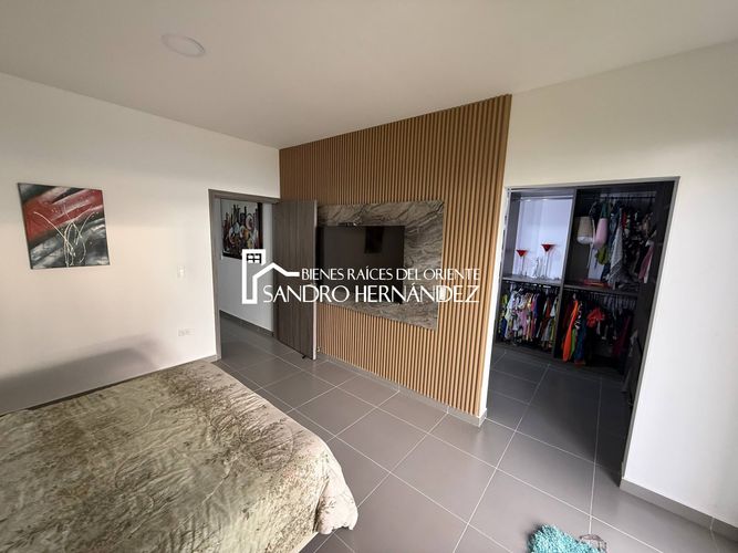 Casa de 3 alcobas en venta en Casiano, Floridablanca, 160 m² · foto 12 de 24