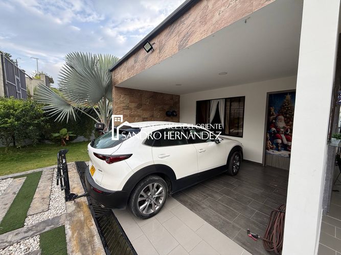 Casa de 3 alcobas en venta en Casiano, Floridablanca, 160 m² · foto 20 de 24