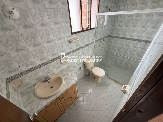 Casa de 4 alcobas en venta en El Prado, Bucaramanga, 320 m² · foto 7 de 24