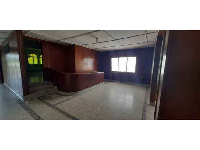Casa de 7 alcobas en arriendo en El Tabor, Barranquilla, 900 m² · foto 8 de 18