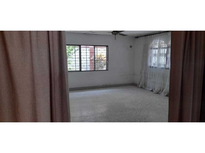 Casa de 7 alcobas en arriendo en El Tabor, Barranquilla, 900 m² · foto 12 de 18